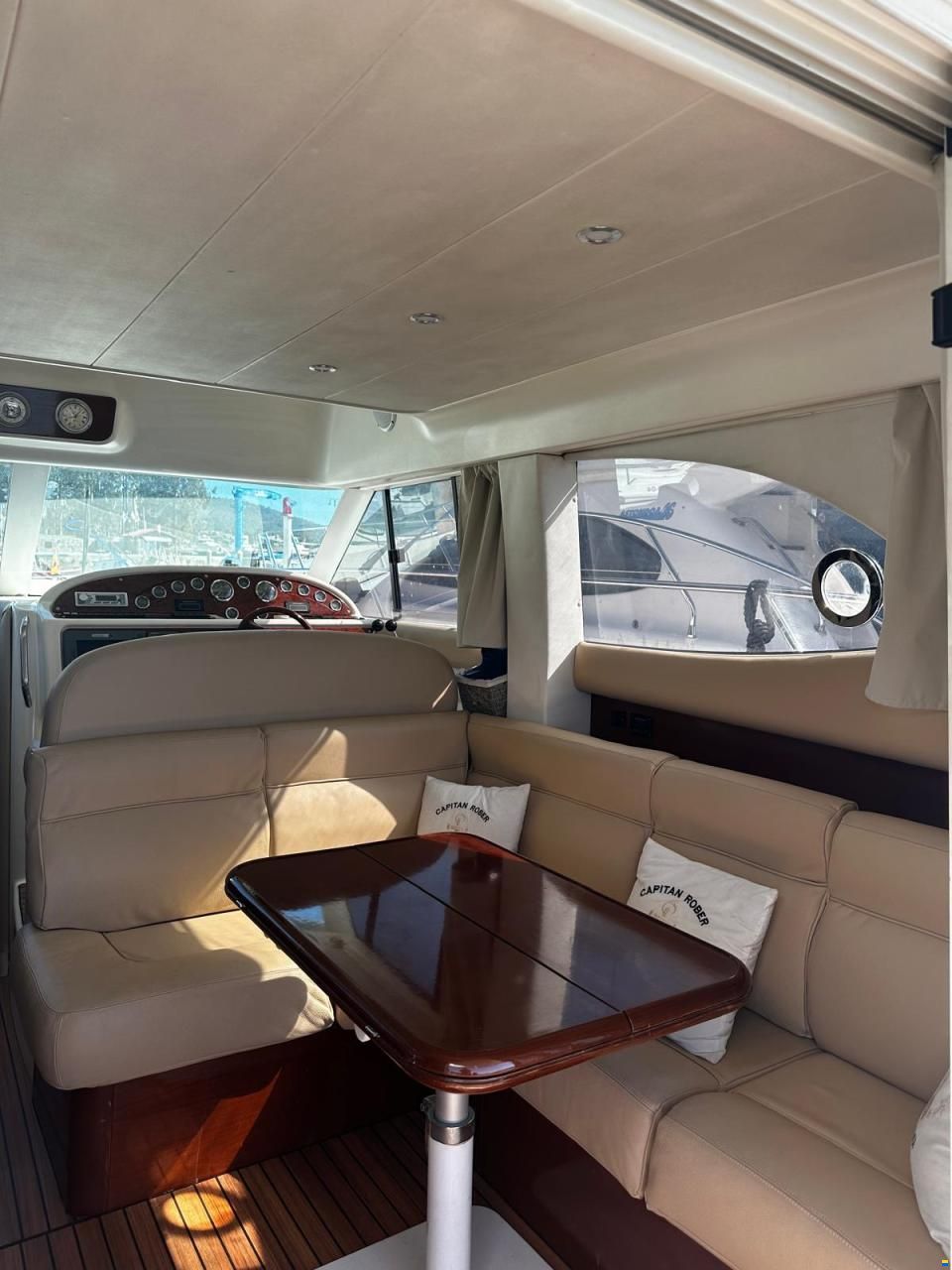 Prestige 36 Fly