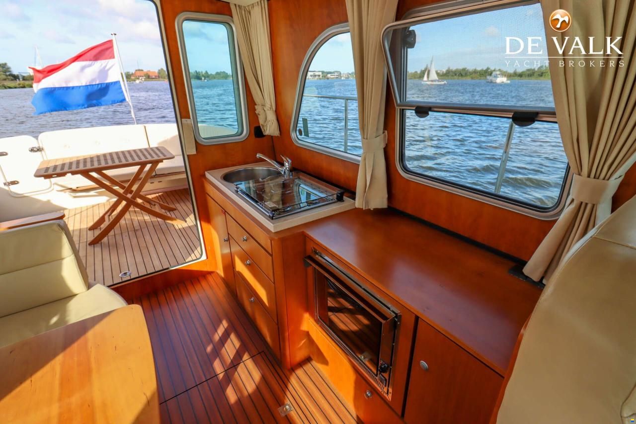 Linssen Grand Sturdy 33.9 Sedan