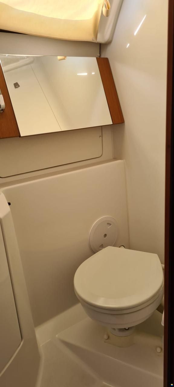 Beneteau Oceanis 37