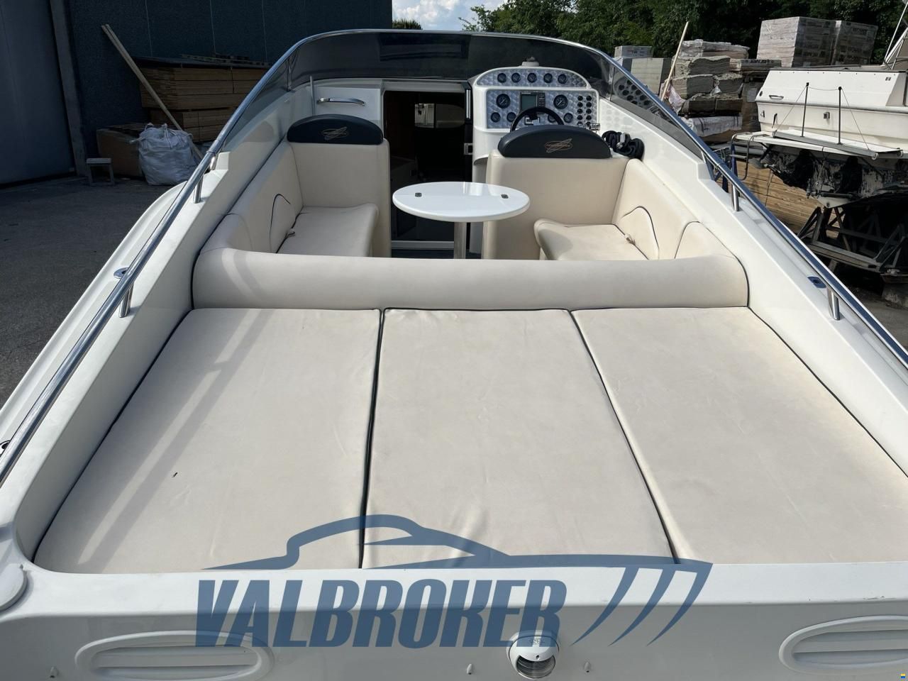 Performance Marine 907 Performance