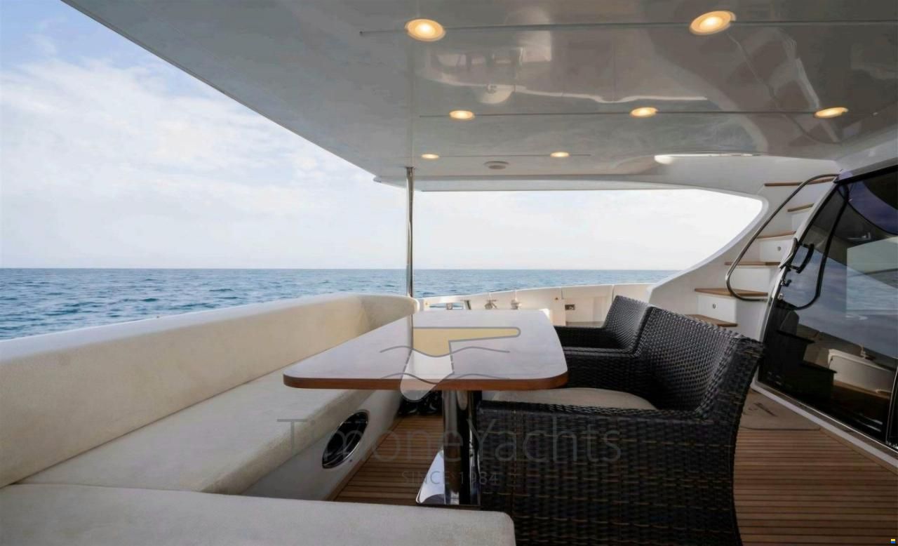 Azimut 70 Flybridge