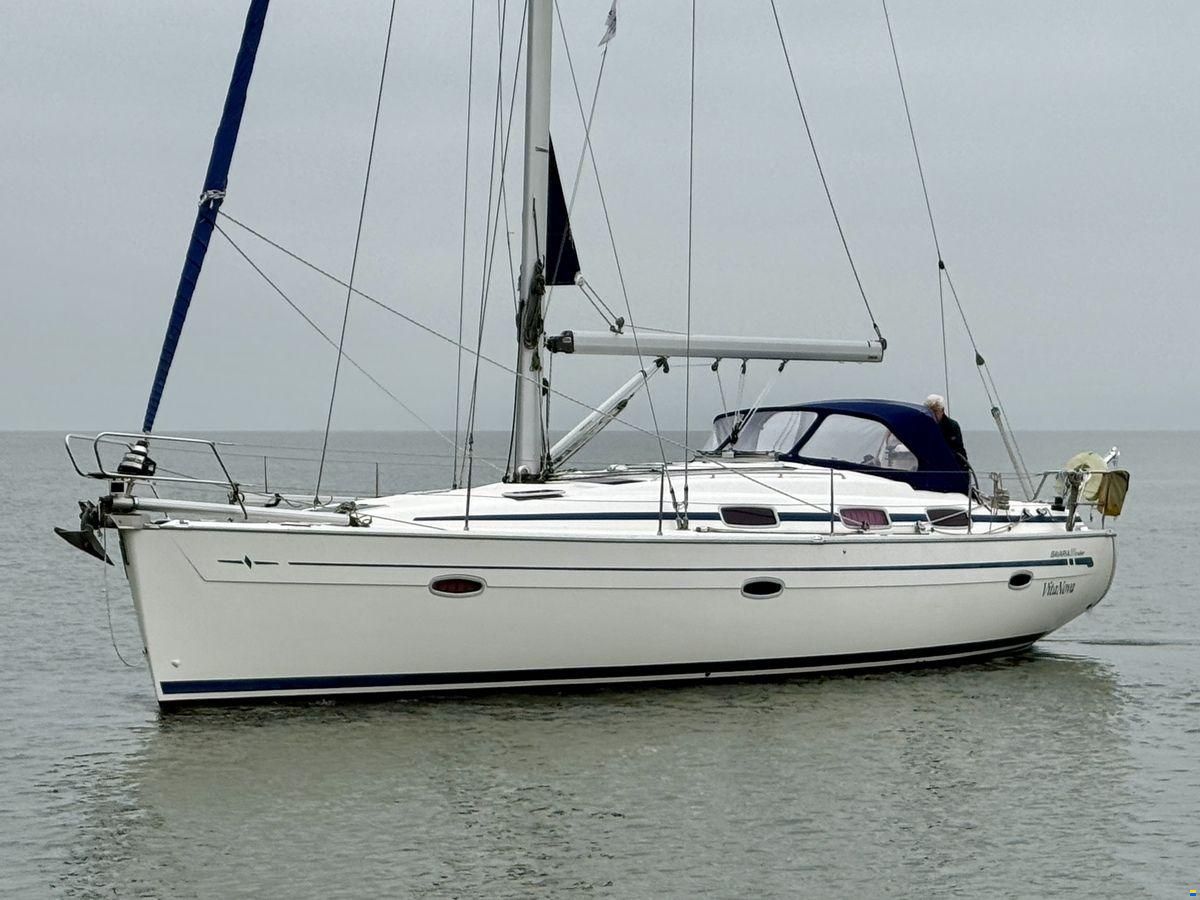 Bavaria 39