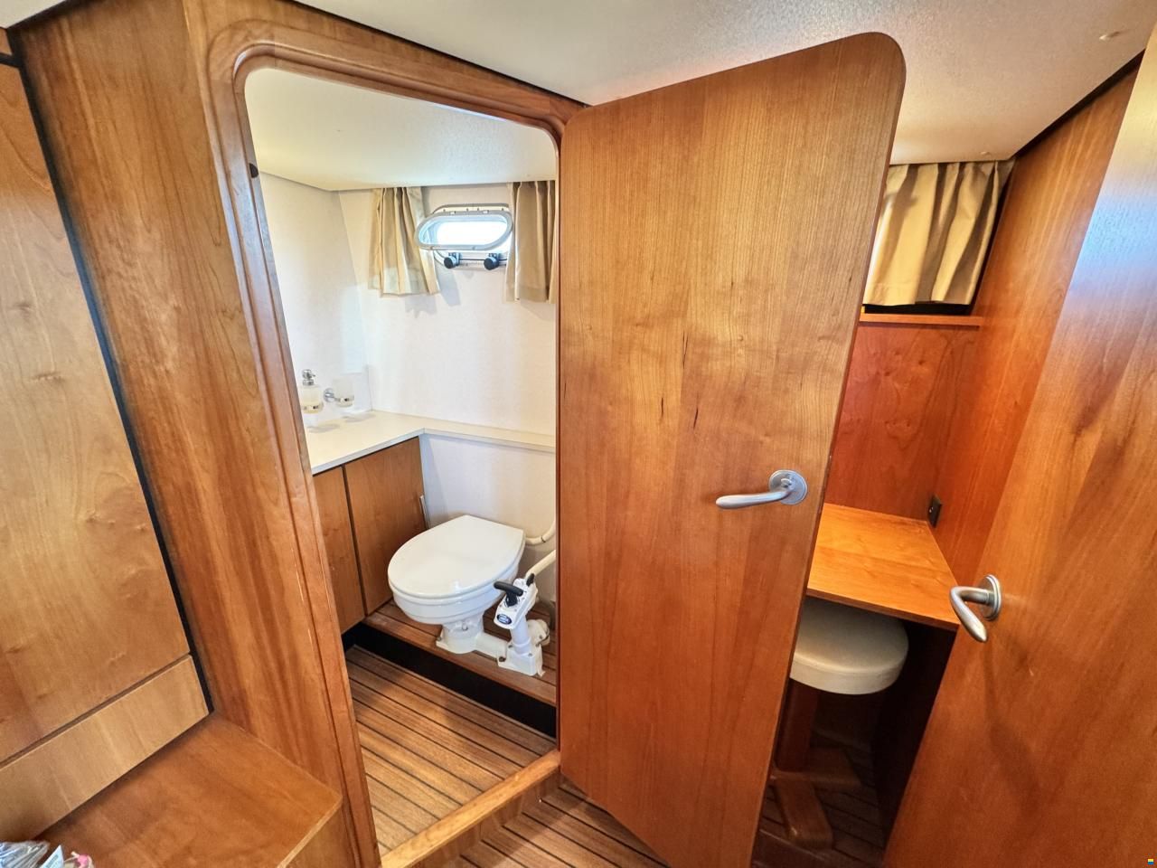 Linssen Grand Sturdy 29.9 AC