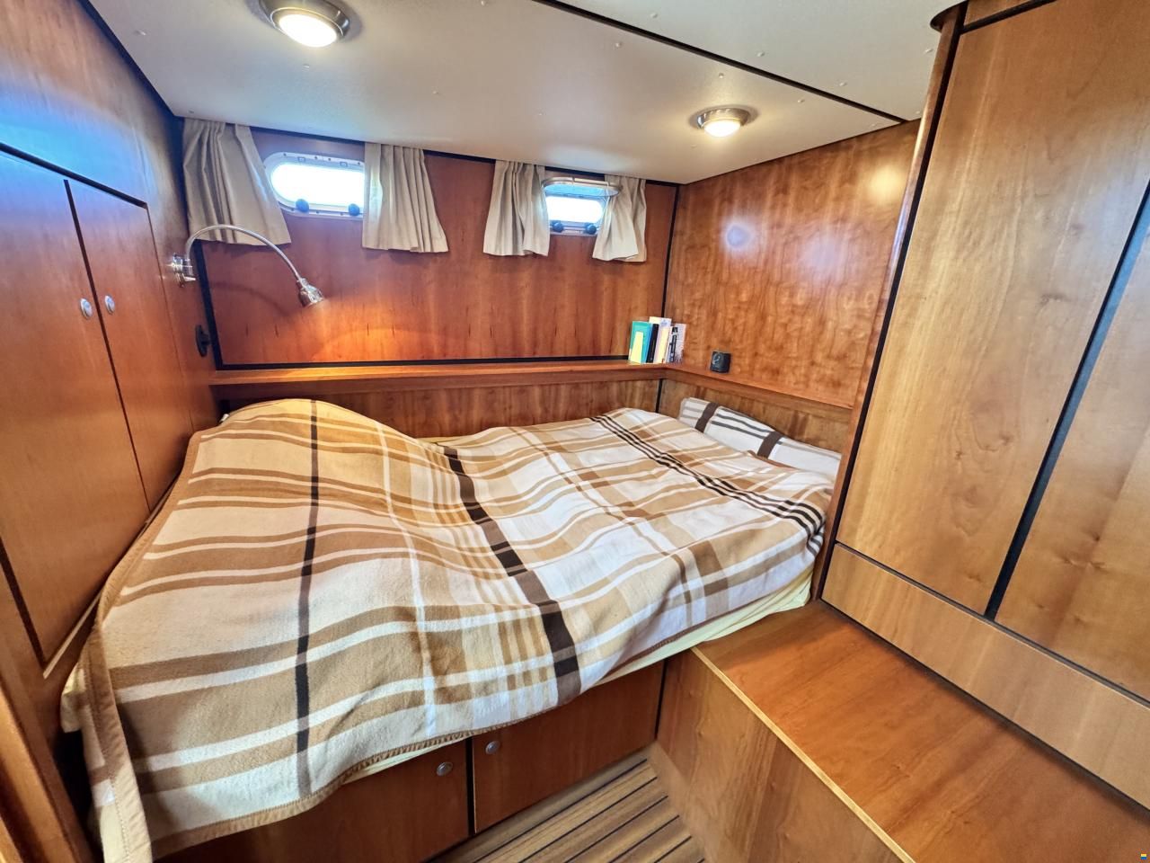 Linssen Grand Sturdy 29.9 AC