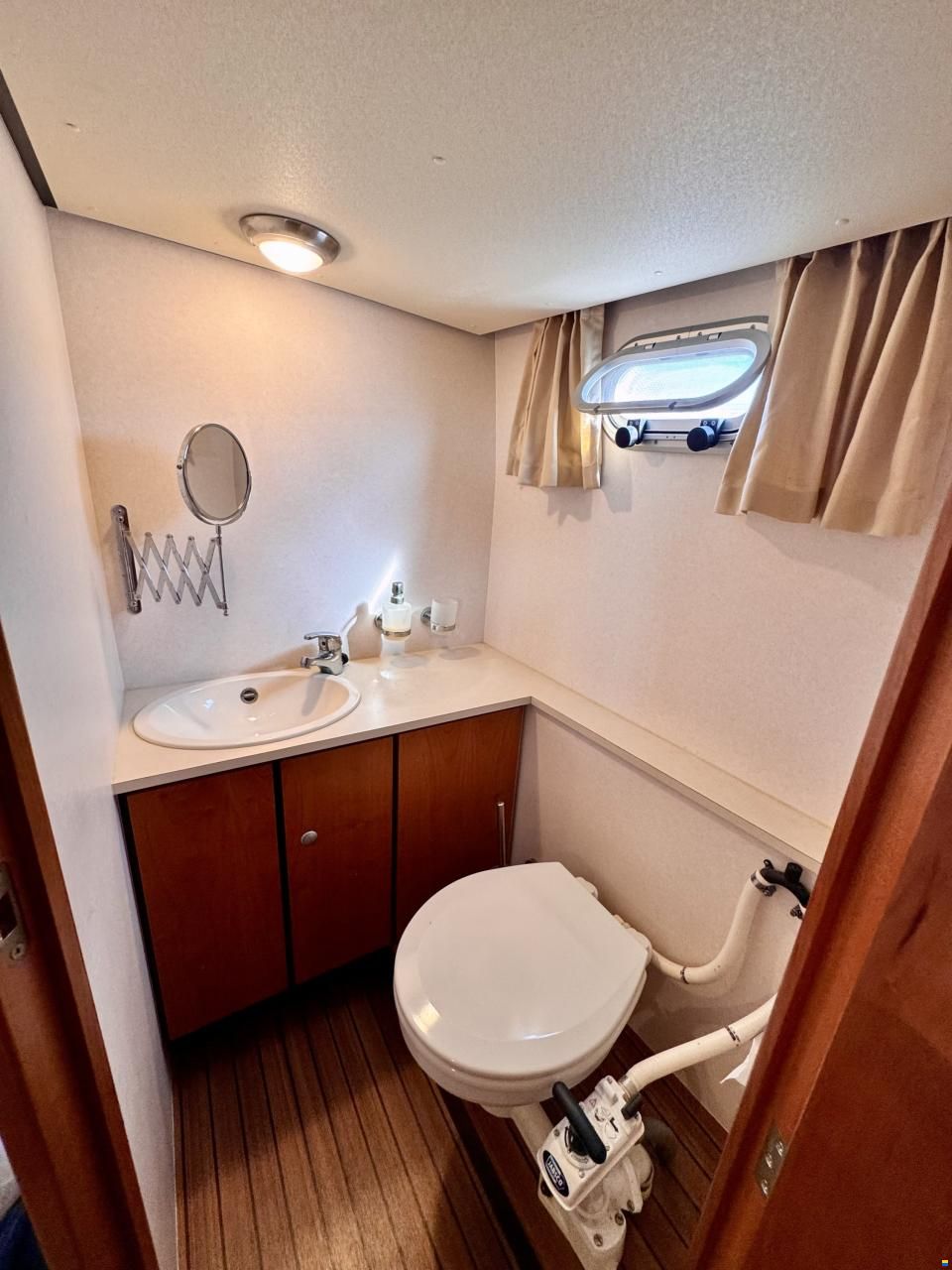 Linssen Grand Sturdy 29.9 AC