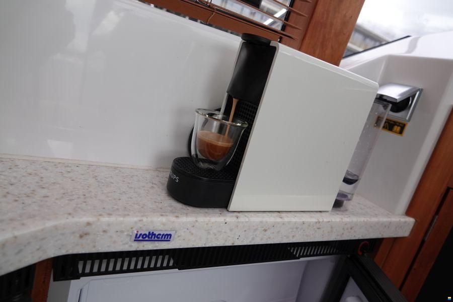 Delphia Escape 1150