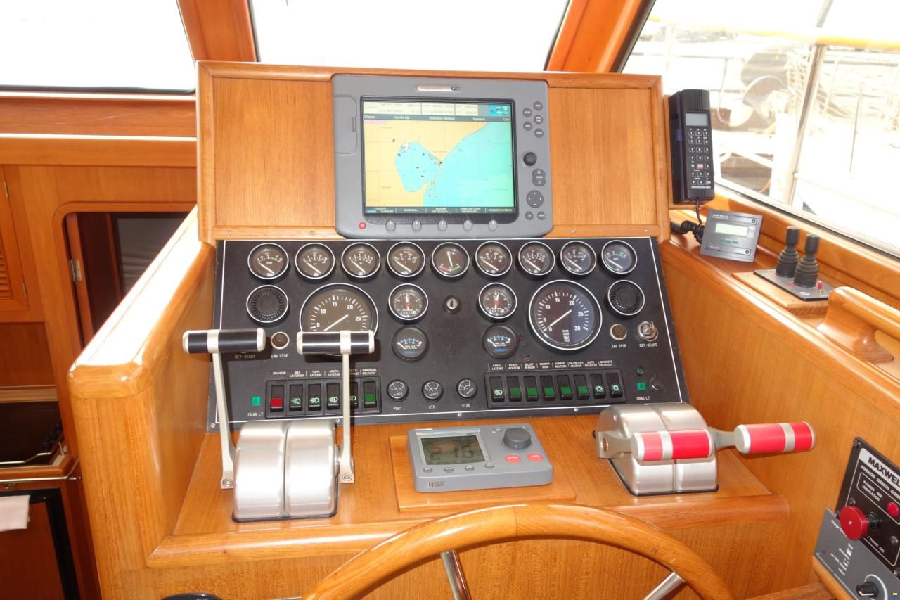 AMS Marine Trawler 420