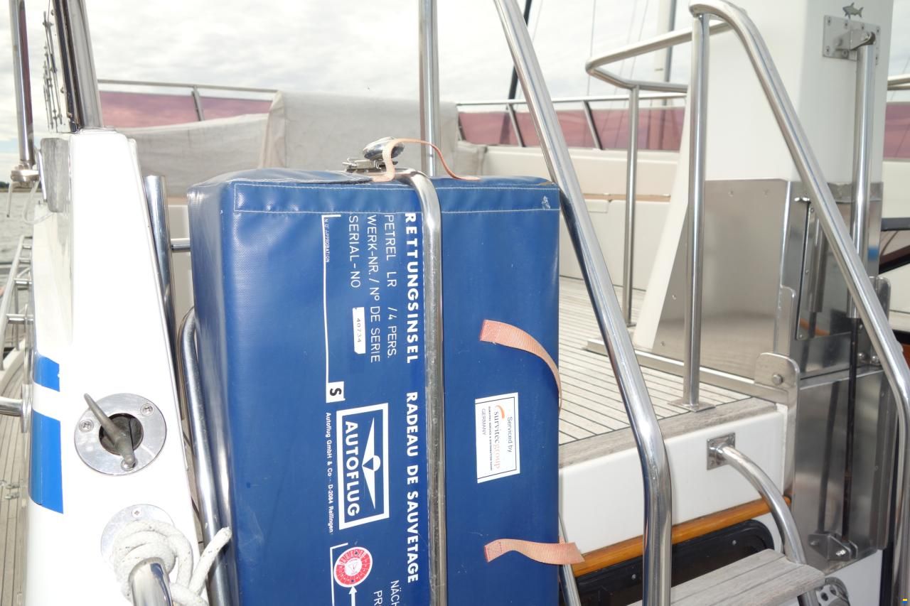 AMS Marine Trawler 420