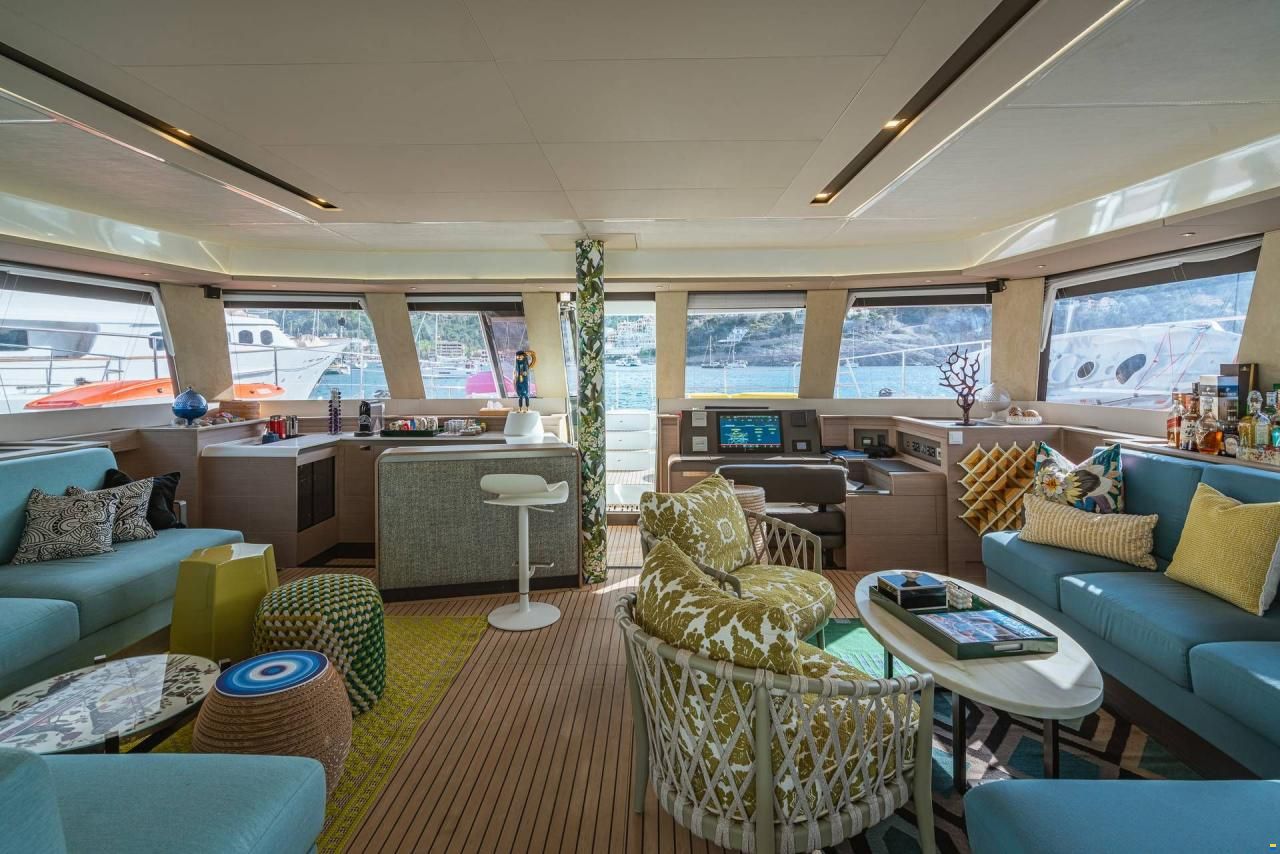 Fountaine-Pajot Power 67