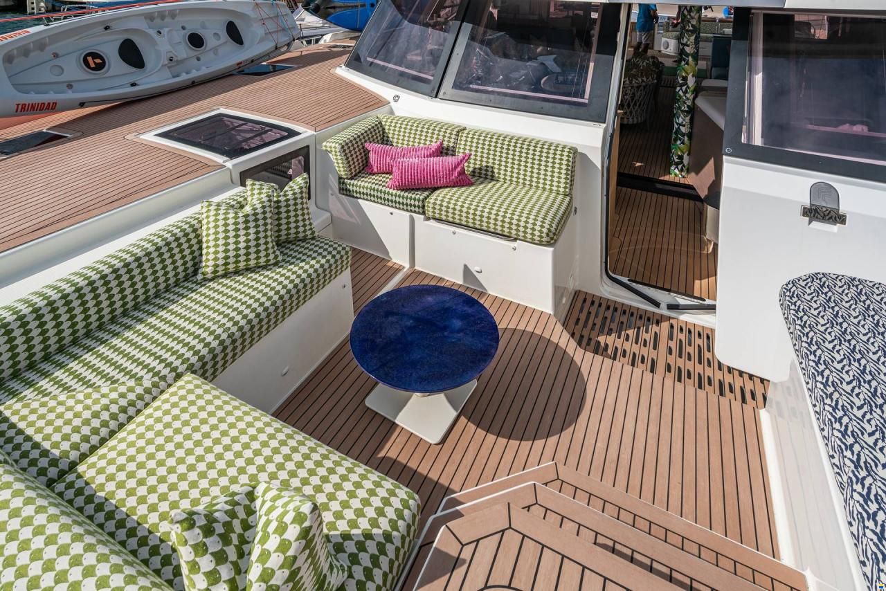 Fountaine-Pajot Power 67