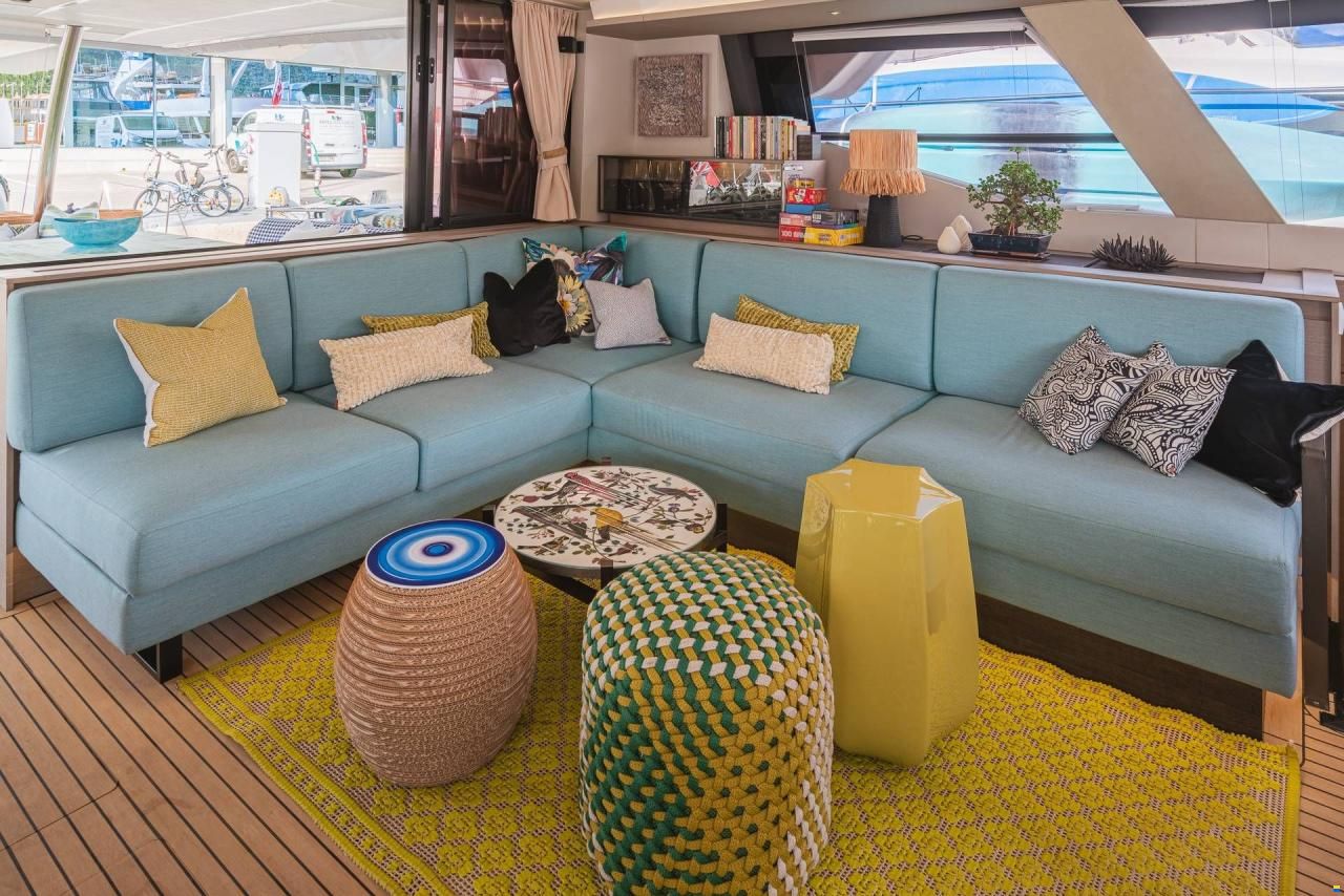Fountaine-Pajot Power 67