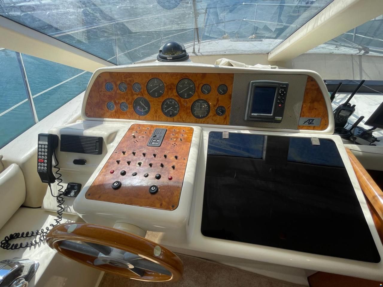 Azimut 40 Fly