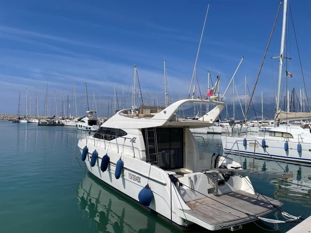 Azimut 40 Fly
