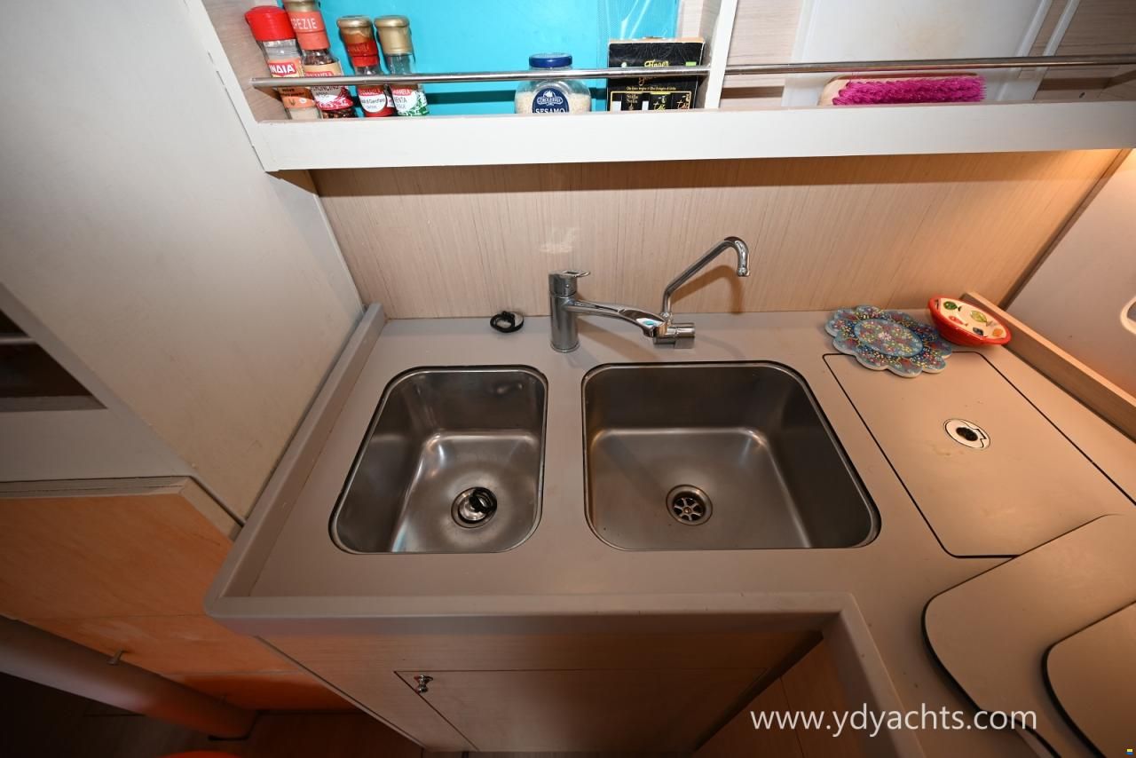 Beneteau Oceanis 40.1 Owner's Version