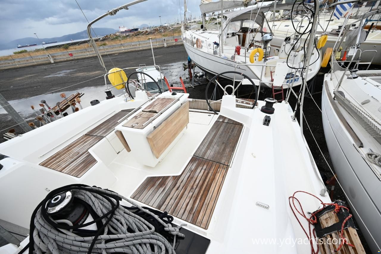 Beneteau Oceanis 40.1 Owner's Version