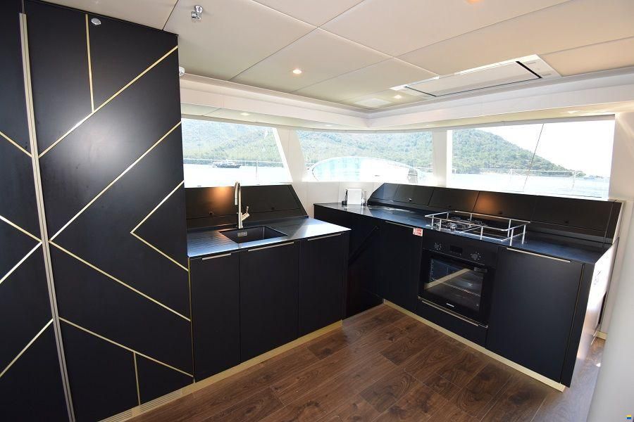 SunReef 50A Galley up Owner version
