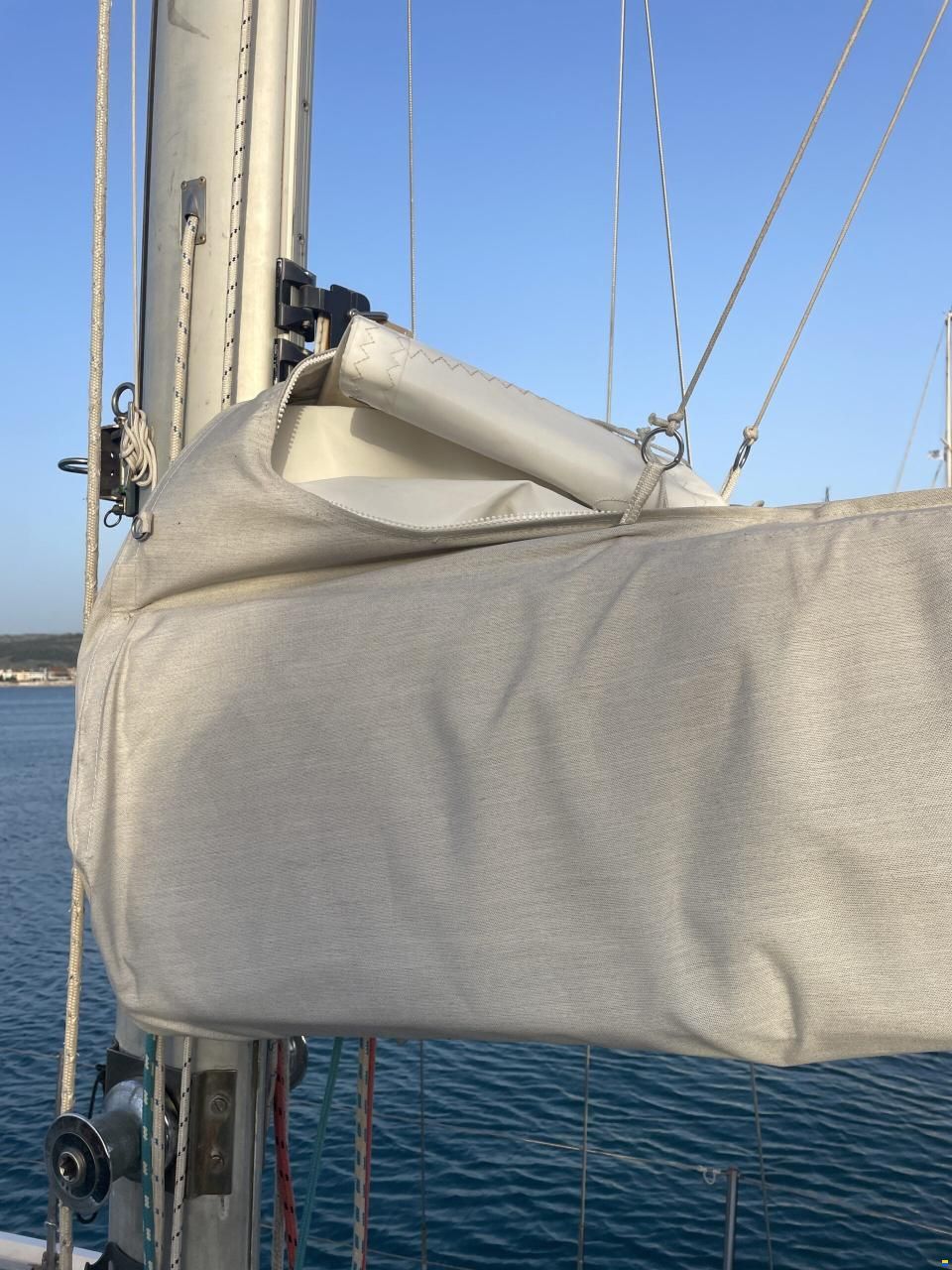Coronado 35
