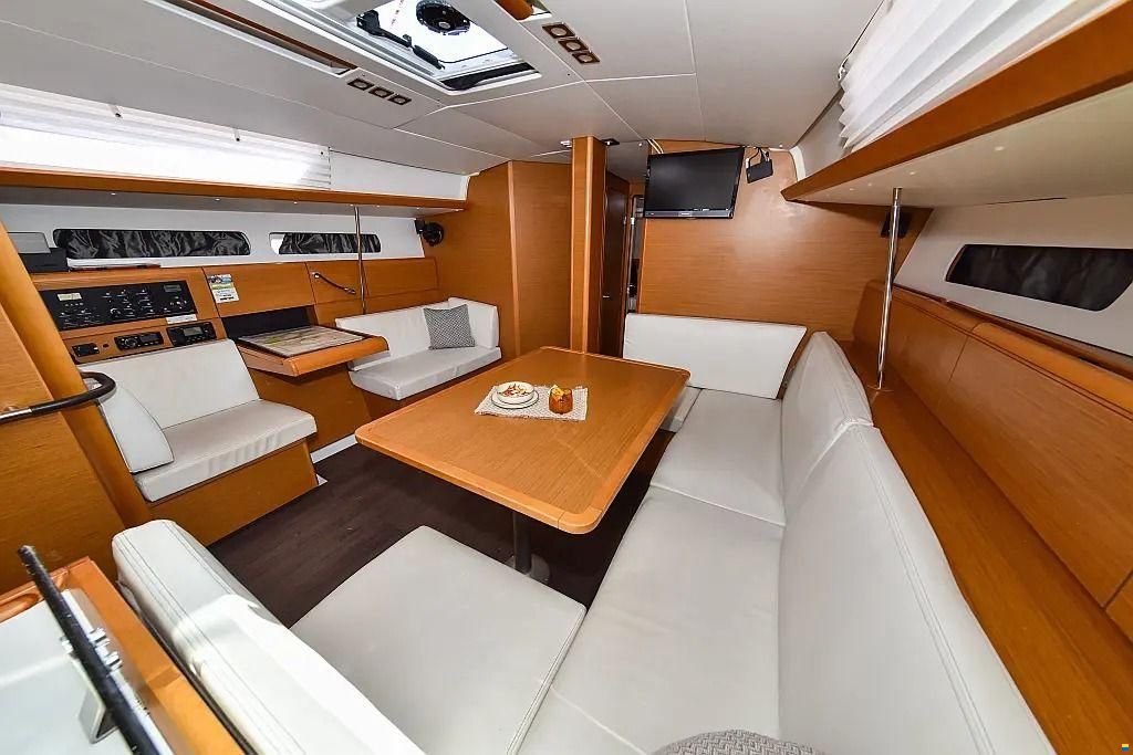 Jeanneau Sun Odyssey 449