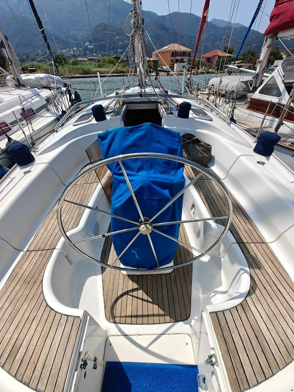 Bavaria 38