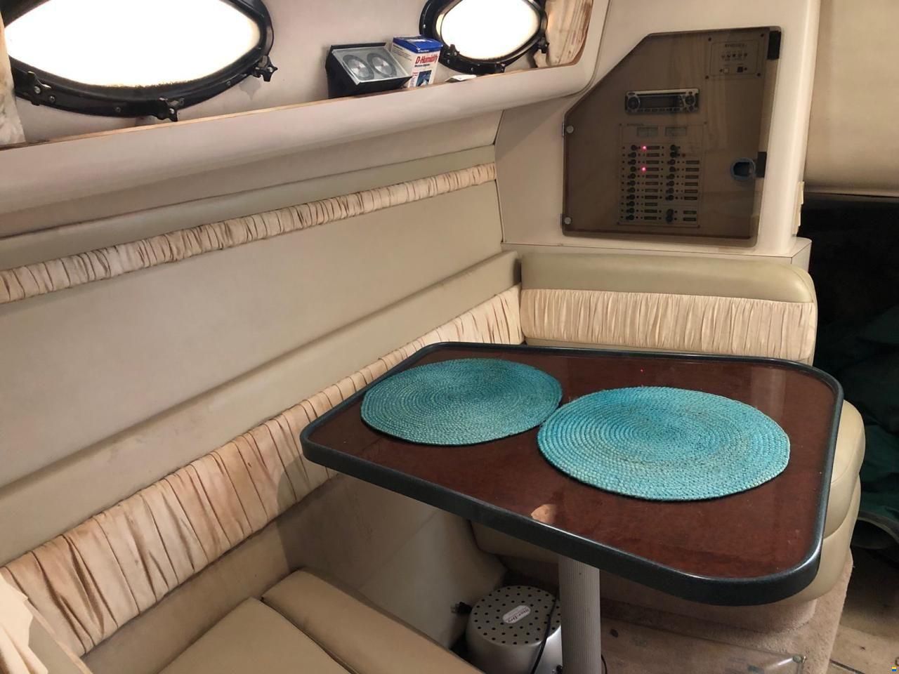 Regal 292 Commodore