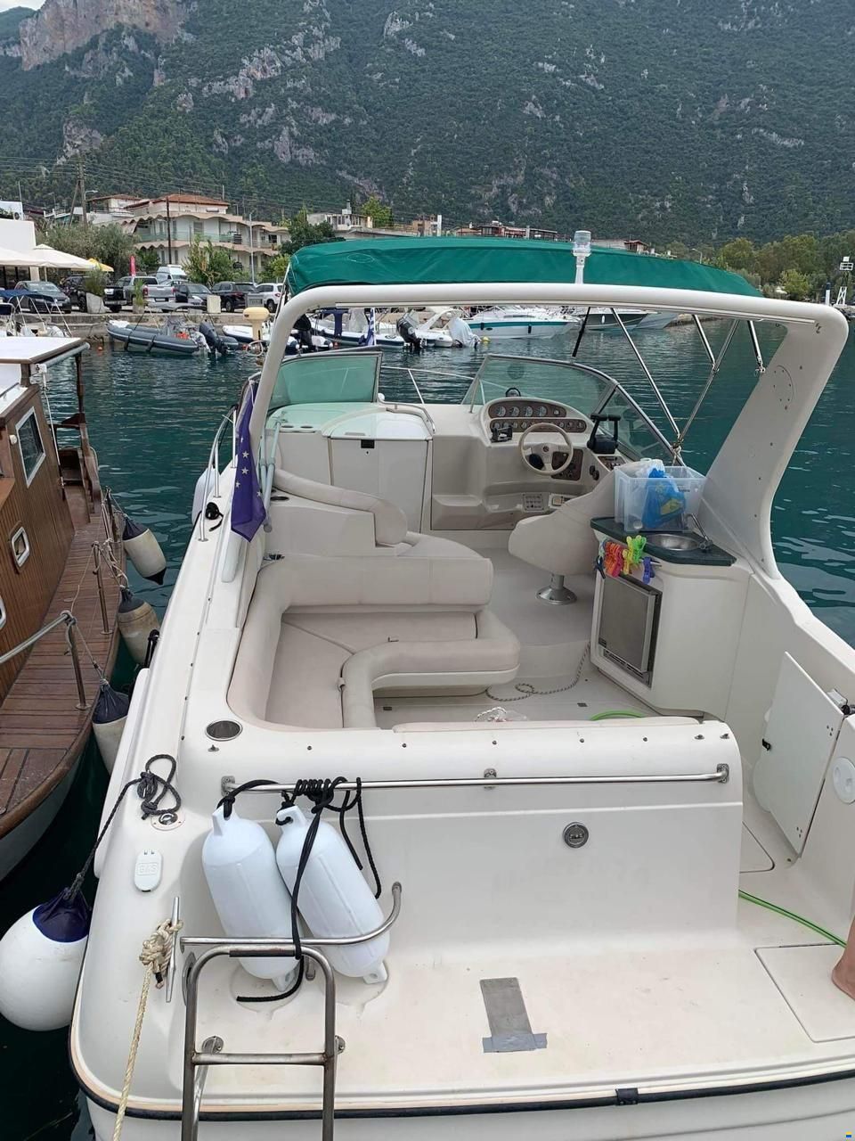 Regal 292 Commodore