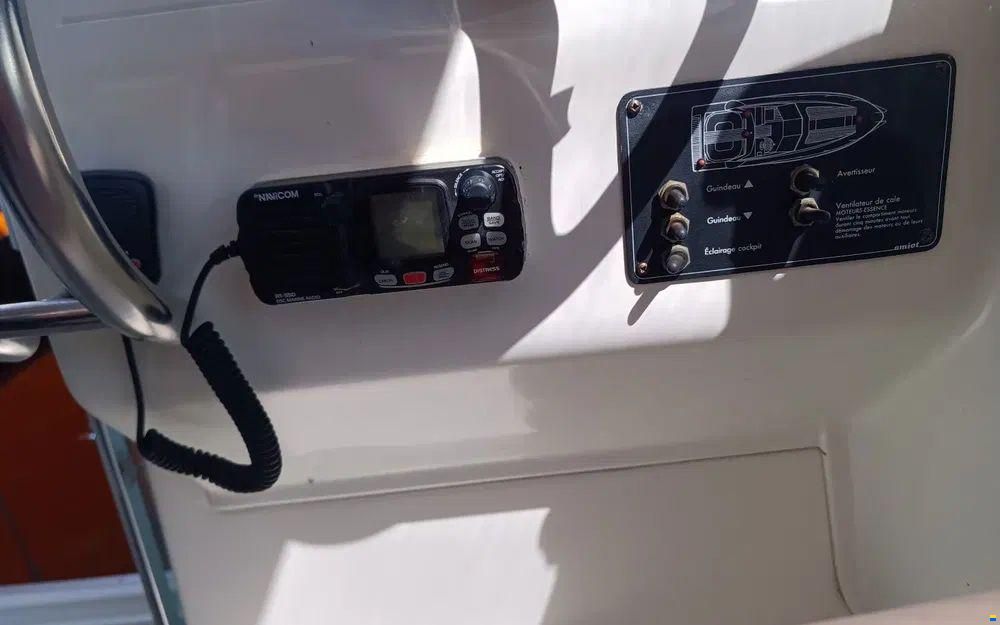 Beneteau Flyer 11