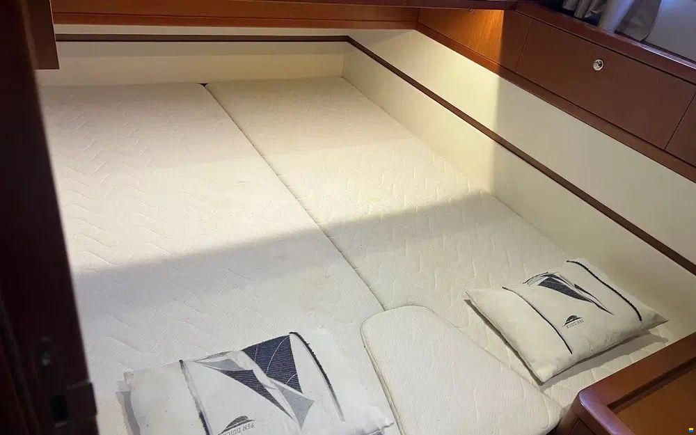 Beneteau Swift Trawler 44
