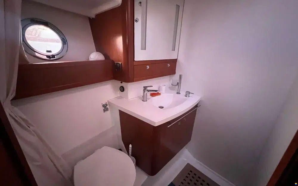 Beneteau Swift Trawler 44