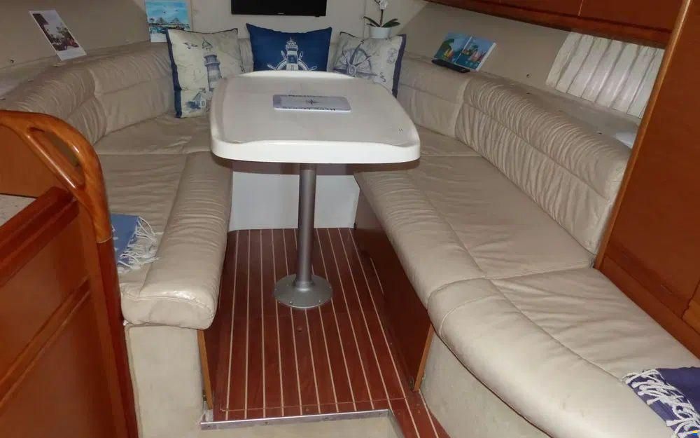 Bavaria 30