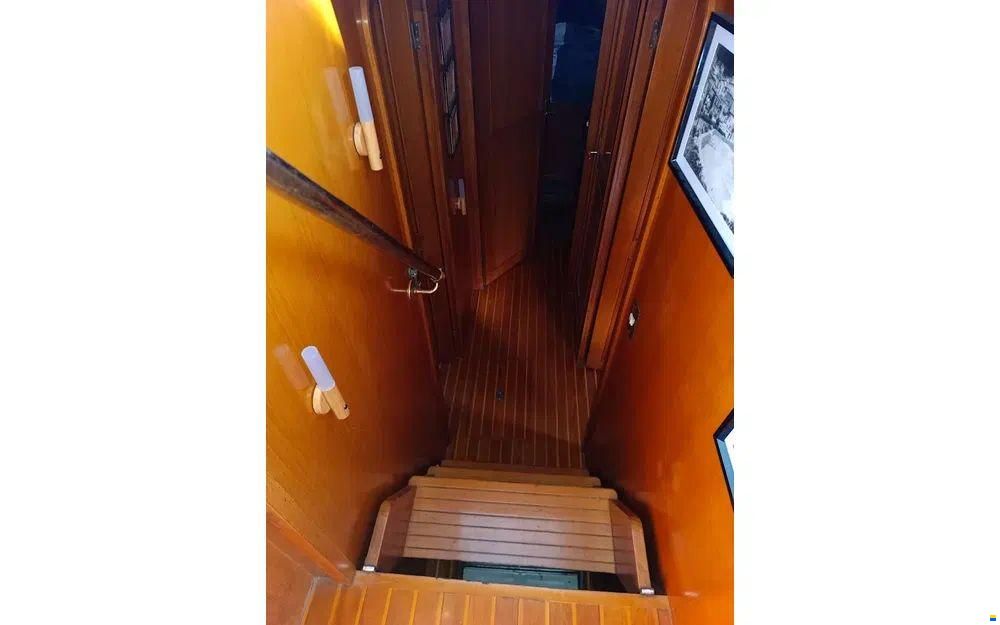 King Yacht Monterey 46