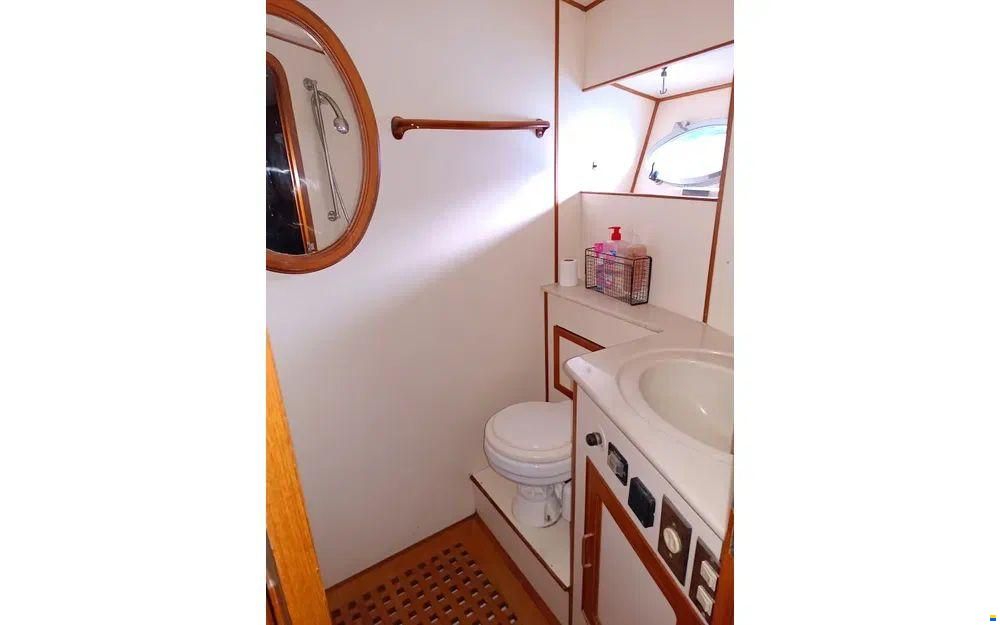 King Yacht Monterey 46