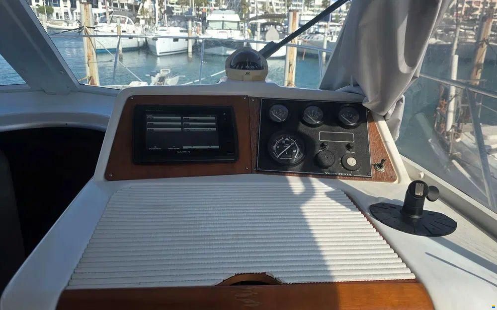 Beneteau Antares Serie 9