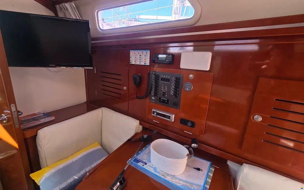 Hanse 342