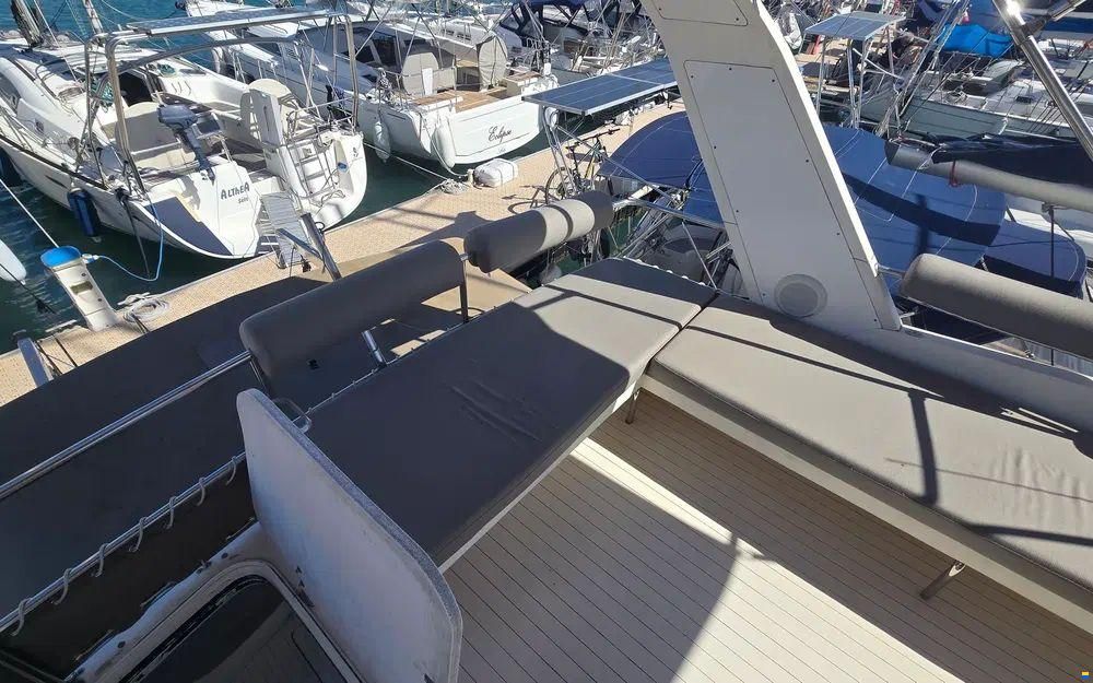 Marine Project Princess 385