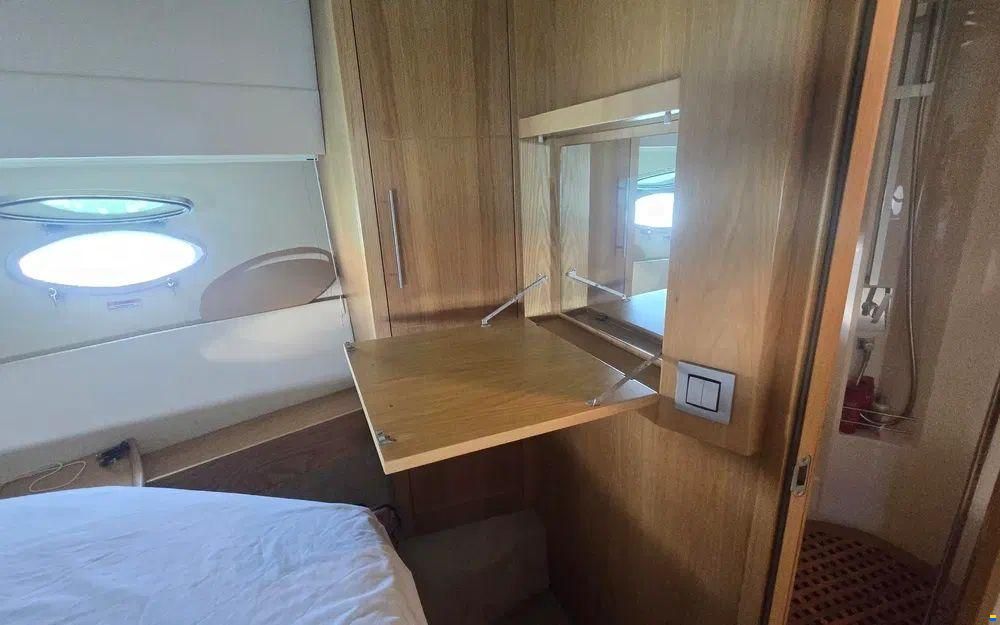 Rodman Muse 44