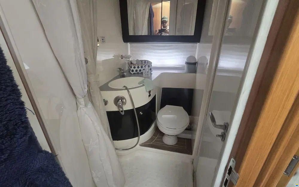 Sealine 42.5