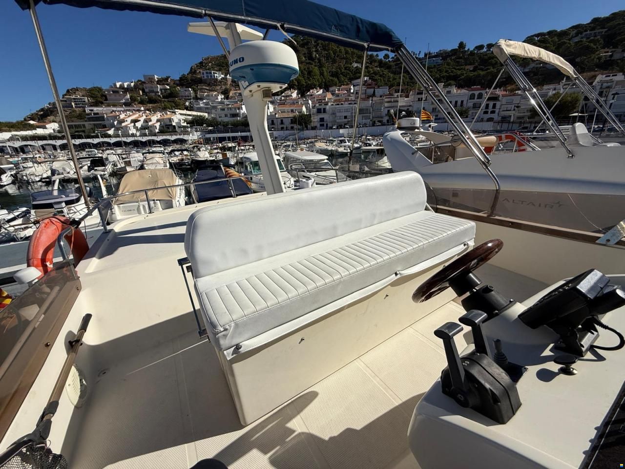 Mystic 38 ACM
