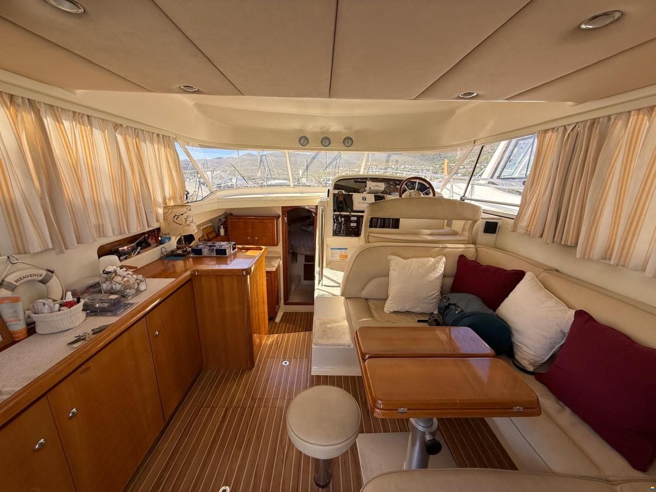 Mystic 38 ACM
