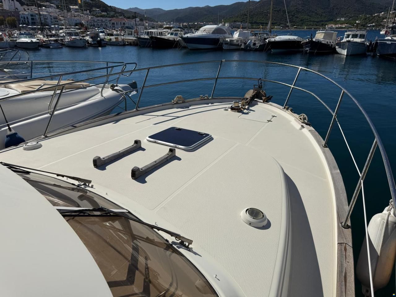 Mystic 38 ACM