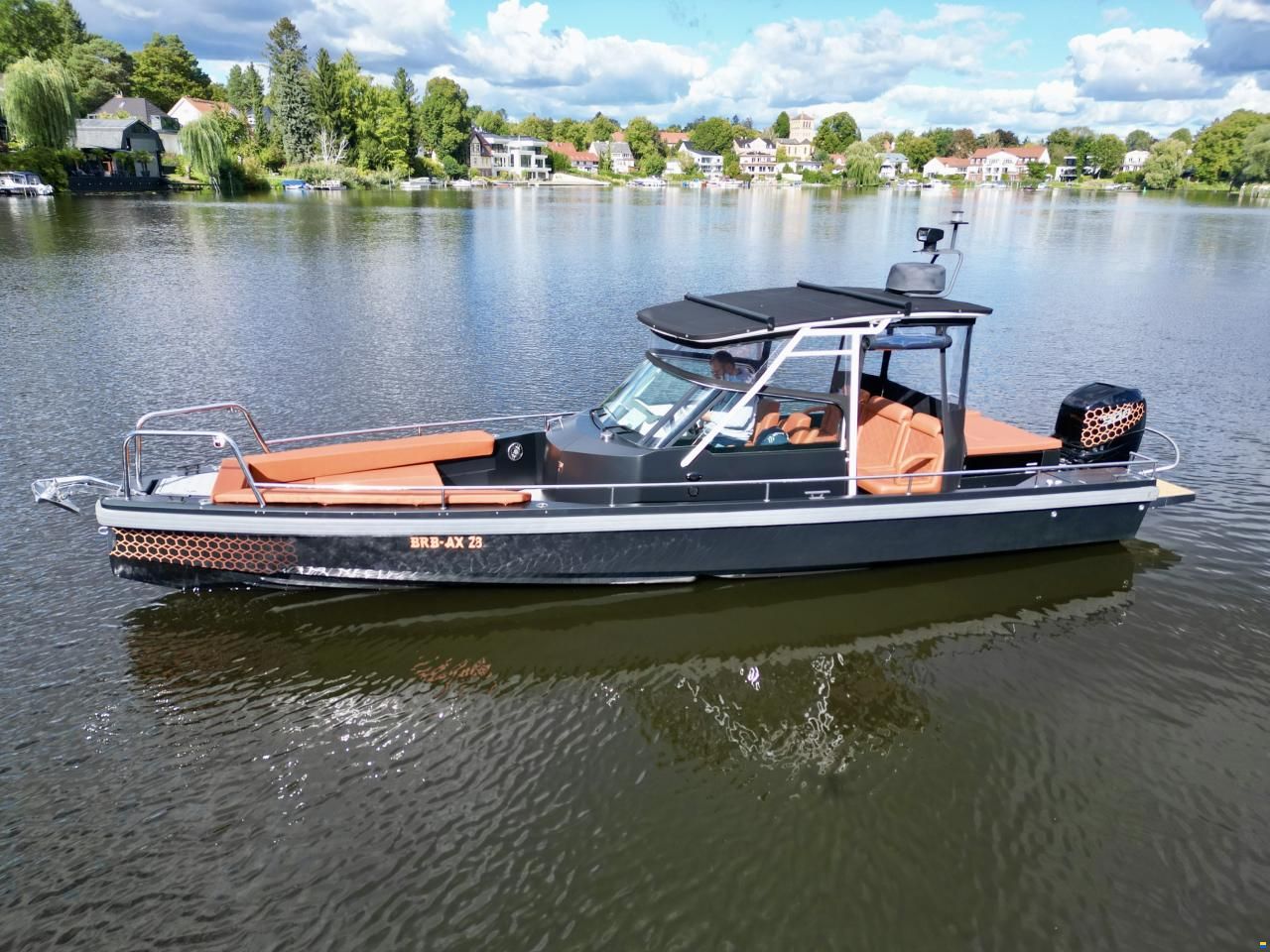 Axopar 28 T-Top