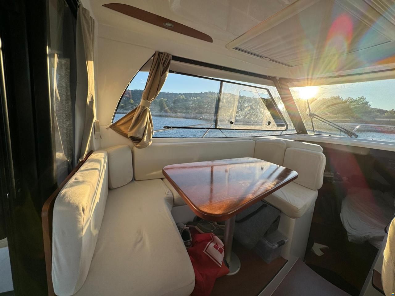 Beneteau Antares 8.80
