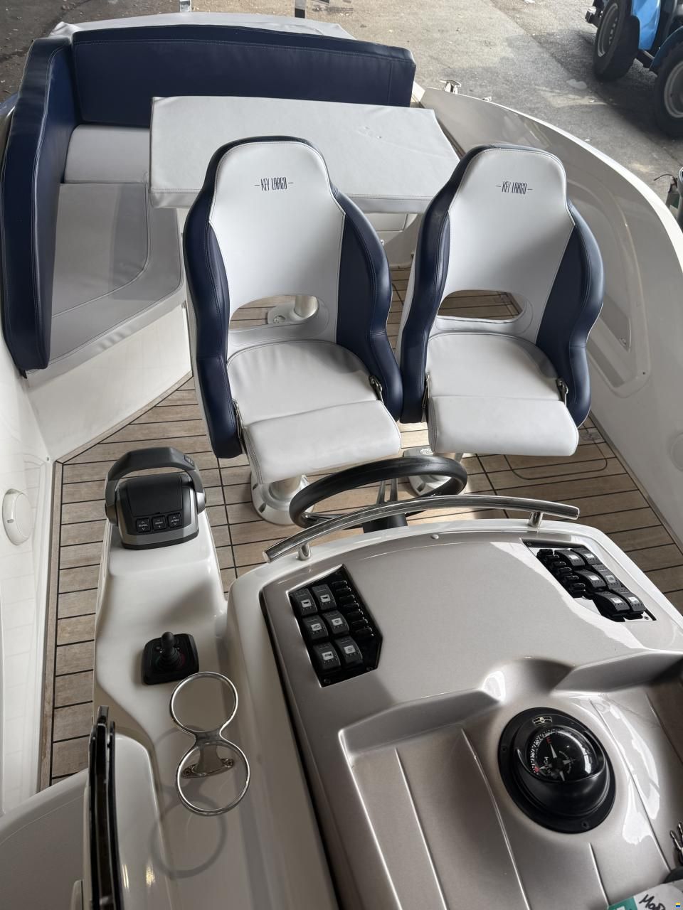 Sessa Key Largo 27