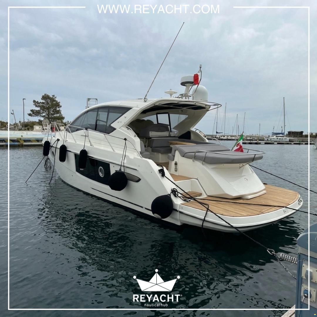 Cranchi M44 HT