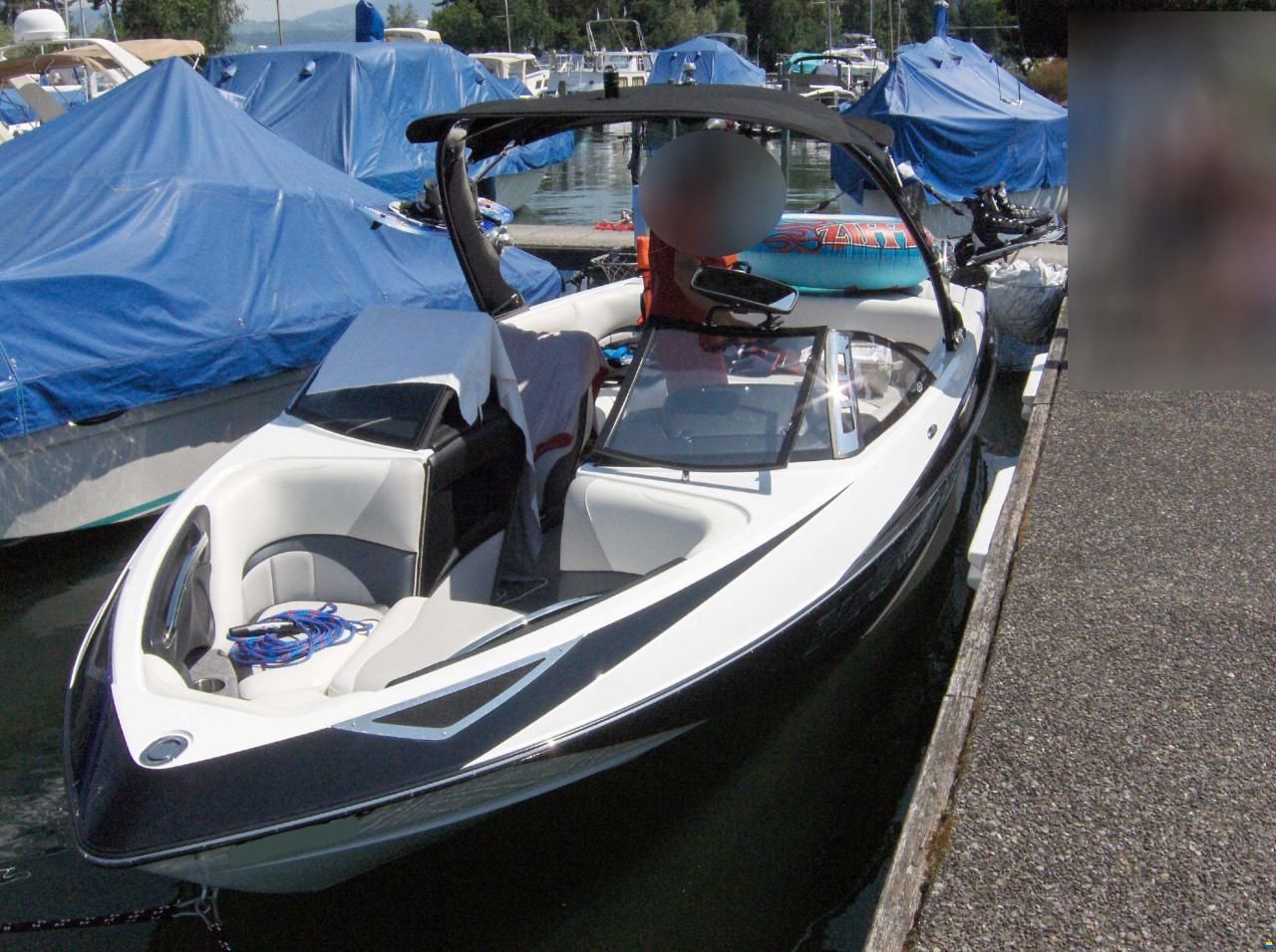 Malibu | LSV23 | Noir - Blanc