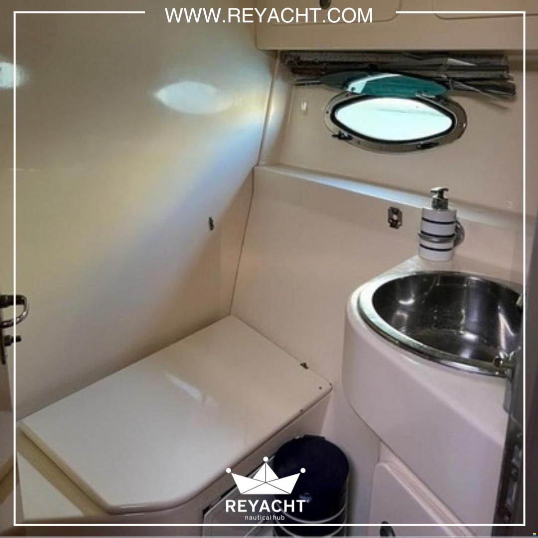 Azimut 37 Fly