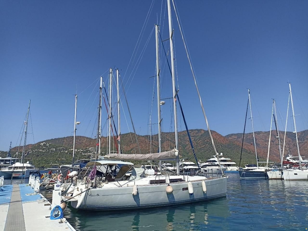 Hanse 400