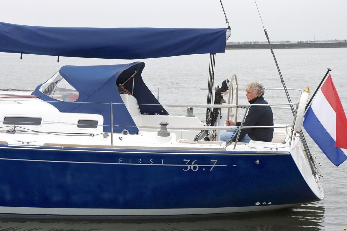 Beneteau First 36.7 Performance uitvoering