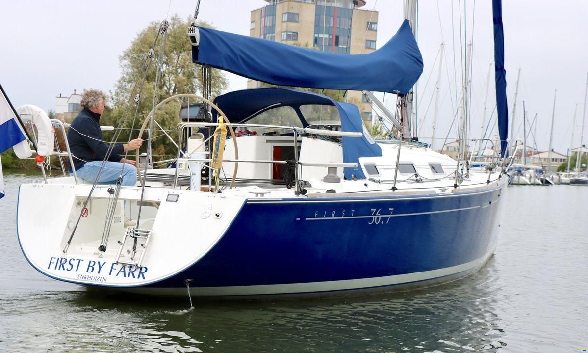 Beneteau First 36.7 Performance uitvoering