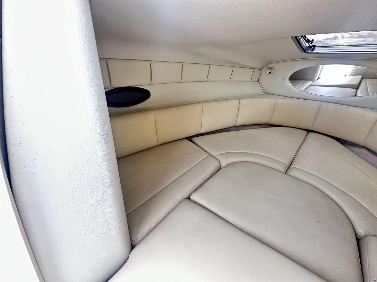 Chaparral 325 SSI