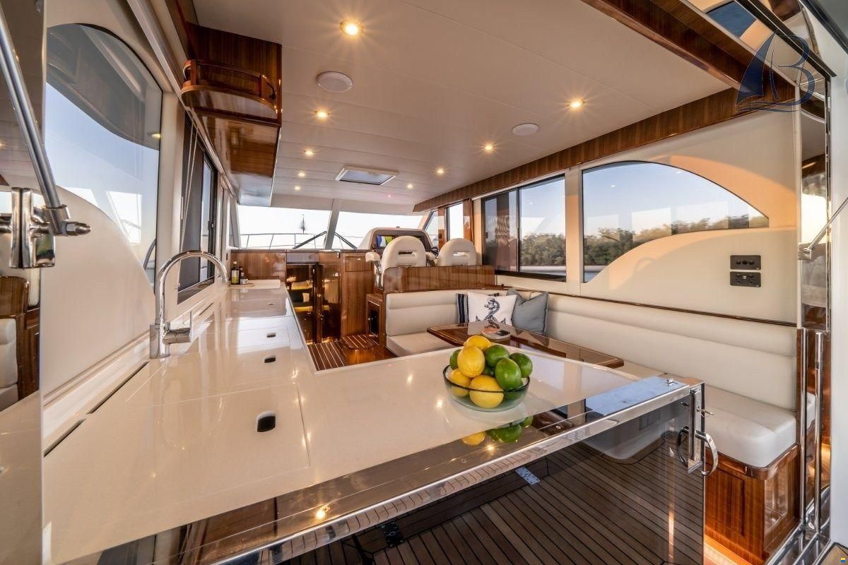 Integrity 470 SX